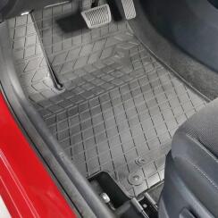 Резиновые коврики для Kia Rio IV (2017-...) комплект из 4 штук (Stingray). Фото 2