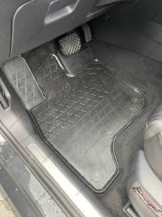 Гумові килимки в салон для Volkswagen e-Golf (2014-2020) комплект з 4 штук (Stingray). Фото 3