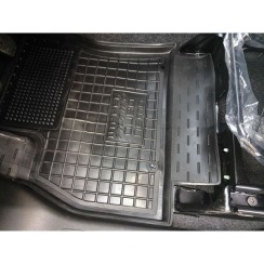 Коврики в салон для Fiat Qubo/Fiorino 08-/Citroen Nemo 07-/Peugeot Bipper 08- (Avto-Gumm). Фото 4