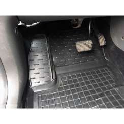 Коврики в салон для Ford C-Max (2003-2010) (Avto-Gumm). Фото 3