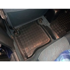 Коврики в салон для Mazda 323 BA 1994-1998 (Avto-Gumm). Фото 5