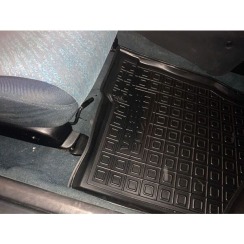Коврики в салон для Mazda 323 BA 1994-1998 (Avto-Gumm). Фото 8