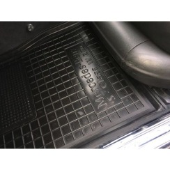 Коврики в салон для Mercedes Benz W220 S (1998-2005) (Avto-Gumm). Фото 4