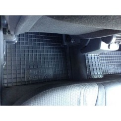Коврики в салон для Opel Vectra C Hb/Sd (2002-2008) (Avto-Gumm). Фото 4