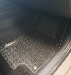 Коврики в салон Skoda Octavia IV (A8) (2020-...) (Avto-Gumm). Фото 4