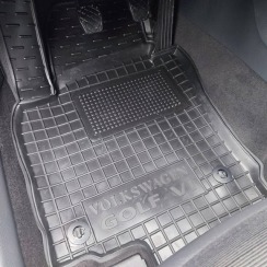 Коврики в салон для Volkswagen Golf 5 03-/6 09- (Avto-Gumm). Фото 3