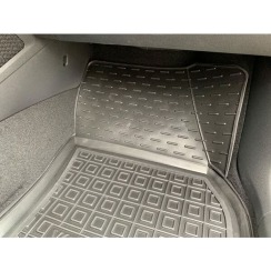 Коврики в салон Volkswagen Tiguan II (2015-...) (Avto-Gumm). Фото 11