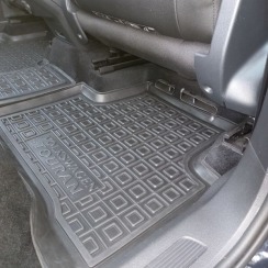 Коврики в салон Volkswagen Touran II (2015-...) (Avto-Gumm). Фото 5