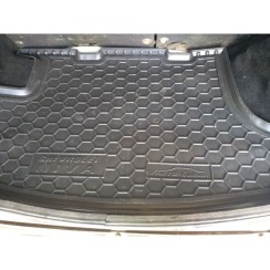 Килимок в багажник для Chevrolet Niva 2123 2002- (Avto-Gumm). Фото 2