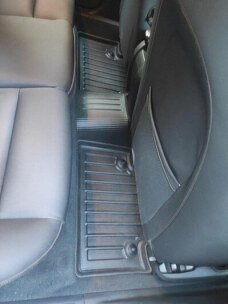 3D коврики для Volvo V50 (2004-2012) с бортиками 30 мм (Stingray). Фото 3