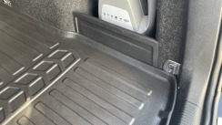 Килимок в багажник для Volkswagen Passat B7 (2010-2014) (Universal) з бортиками 30 мм (Stingray). Фото 5
