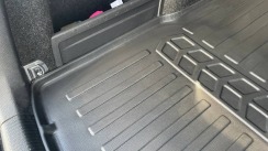 Килимок в багажник для Volkswagen Passat B7 (2010-2014) (Universal) з бортиками 30 мм (Stingray). Фото 3
