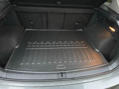 Килимок в багажник для Volkswagen Tiguan II (2015-...) (5 seats)  з бортиками 30 мм (Stingray). Фото 2