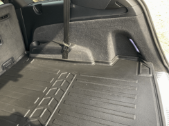 Килимок в багажник для Audi Q7 (4M) (2015-...) з бортиками 30 мм (Stingray). Фото 3