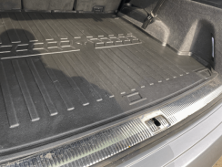 Килимок в багажник для Audi Q7 (4M) (2015-...) з бортиками 30 мм (Stingray). Фото 4