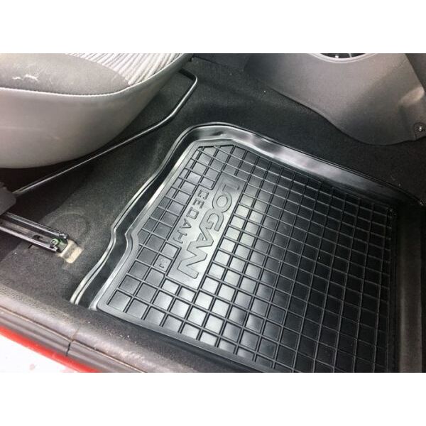 Коврики в салон для Renault Logan (2004-2013) Sedan (Avto-Gumm). Фото 8