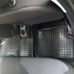 Коврики в салон для Renault Logan (2012-...) (Avto-Gumm). Фото 6