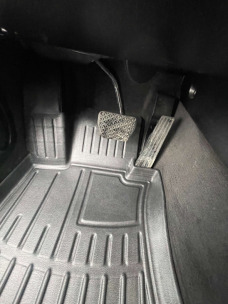 3D килимки для BMW 5 (E61) (2003-2010) 2WD з бортиками 30 мм (Stingray). Фото 4