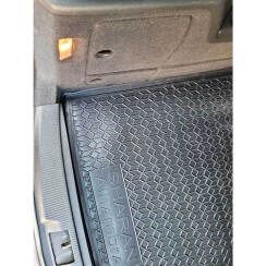 Коврик в багажник для Seat Alhambra II (7N) (2010-...) (Avto-Gumm). Фото 2