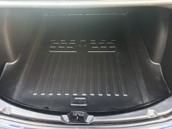Коврик в багажник для Tesla Model 3 (2017-...) с бортиками 30 мм (Stingray). Фото 2