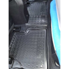 Коврики в салон для Ford Kuga/Escape (2019-…) Hybrid (Avto-Gumm). Фото 3