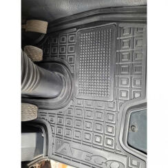 Коврики в салон для Mercedes Benz ATEGO (1998-2013) (Avto-Gumm). Фото 3