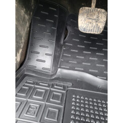 Коврики в салон Nissan Navara (D40) (2005-2010) King Cab (Avto-Gumm). Фото 4