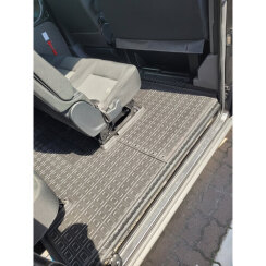 Коврики в салон Ford Transit (2014-...) пасс (2-й ряд) (Avto-Gumm). Фото 3