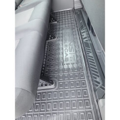 Коврики в салон для Ford Transit (2014-...) 1+2 DoubleCab (2-й ряд) (Avto-Gumm). Фото 2