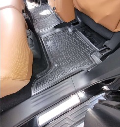 Коврики в салон для Infiniti QX80 (2013-...) 7 мест (Avto-Gumm). Фото 10