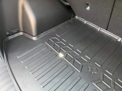 Килимок в багажник для HYUNDAI Tucson (NX4) (hybrid) (2021-...) з сааб з бортиками 30 мм (Stingray). Фото 3