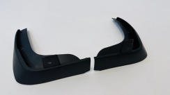 Брызговики для Nissan Tiida 2004-2012 (Surtep). Фото 4