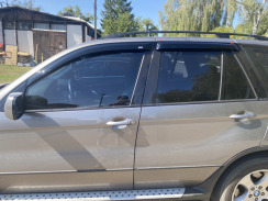 Вітровики для BMW X5 E53 2000-2007 Q2 (DEFL). Фото 2