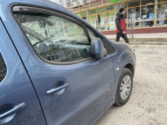Вітровики для Citroen Berlingo 2008-... (вставні) (HIC). Фото 2