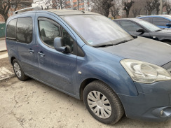 Вітровики для Citroen Berlingo 2008-... (вставні) (HIC). Фото 3