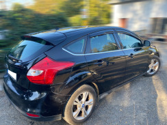 Вітровики для Ford Focus 2011-2019 III седан/хетчбек Q2 (DEFL). Фото 2