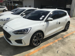 Вітровики для Ford Focus 2018-... седан/хетчбек (HIC)