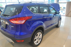 Вітровики для Ford Kuga 2012-2019 (на скотчі) (HIC). Фото 7