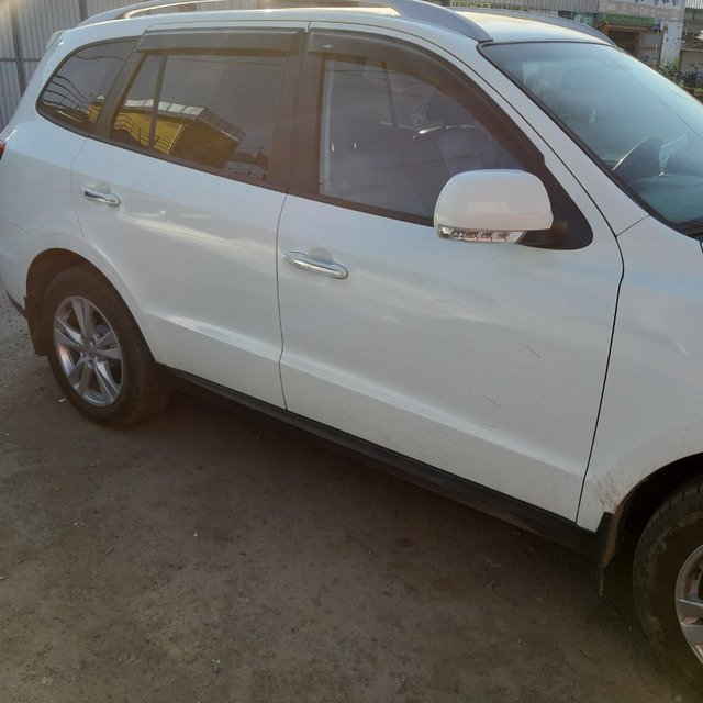Вітровики для Hyundai Santa Fe 2012-2018 (HIC). Фото 3