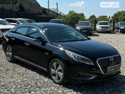 Вітровики для Hyundai Sonata 2015-... з хром молдингом (HIC). Фото 3