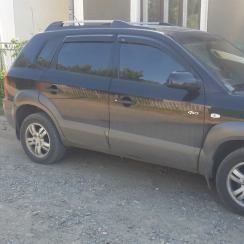 Вітровики для Hyundai Tucson I 2004-2010 (HIC)