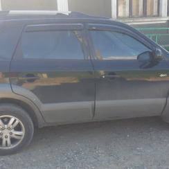 Вітровики для Hyundai Tucson I 2004-2010 (HIC). Фото 2