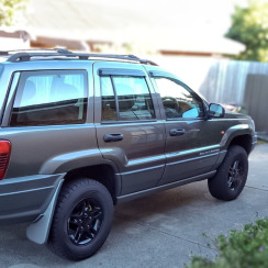 Вітровики для Jeep Grand Cherokee 1999-2005 (HIC)