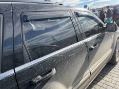 Вітровики для Jeep Grand Cherokee 2005-2010 (HIC). Фото 4
