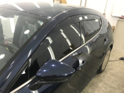 Вітровики для Mazda 3 (IV) 2019-... хетчбек (HIC)