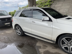 Вітровики для Mercedes GLE-class Coupe C-292 2015-... з Хром Молдінгом (HIC). Фото 4