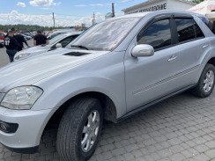 Вітровики для Mercedes ML-class W-164 2005-2011 (HIC). Фото 4