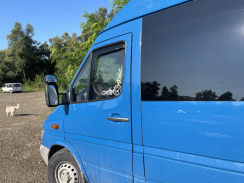 Ветровики для Mercedes Sprinter 1996-2006 (вставные) (HIC). Фото 3