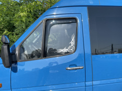 Ветровики для Mercedes Sprinter 1996-2006 (вставные) (HIC). Фото 4