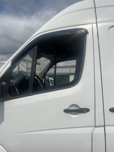 Вітровики для Mercedes Sprinter 2006-2017/VW Crafter Q2 (DEFL). Фото 3